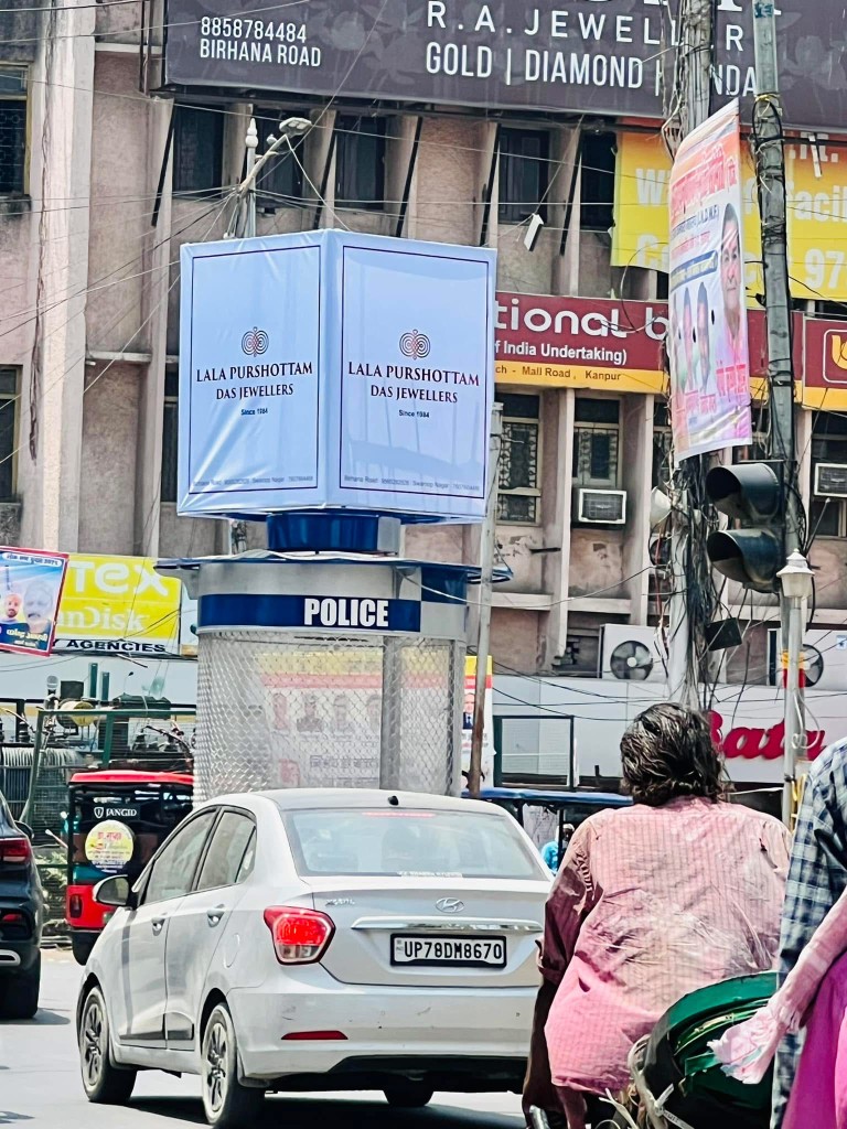 Bada Chauraha - Z Square